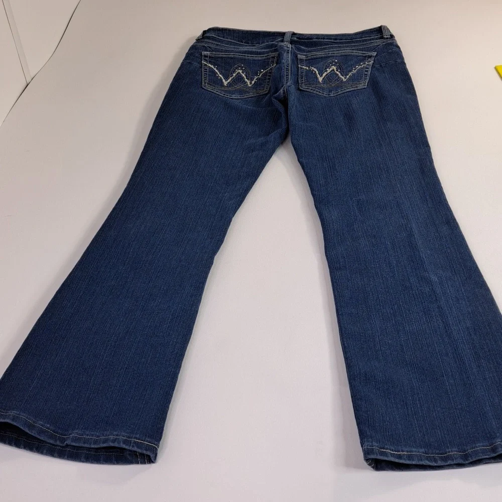Wrangler Bootcut Mid-Rise Blue Jeans Size 7/8 ×32 Style 10MWBAR - Picture 11 of 15